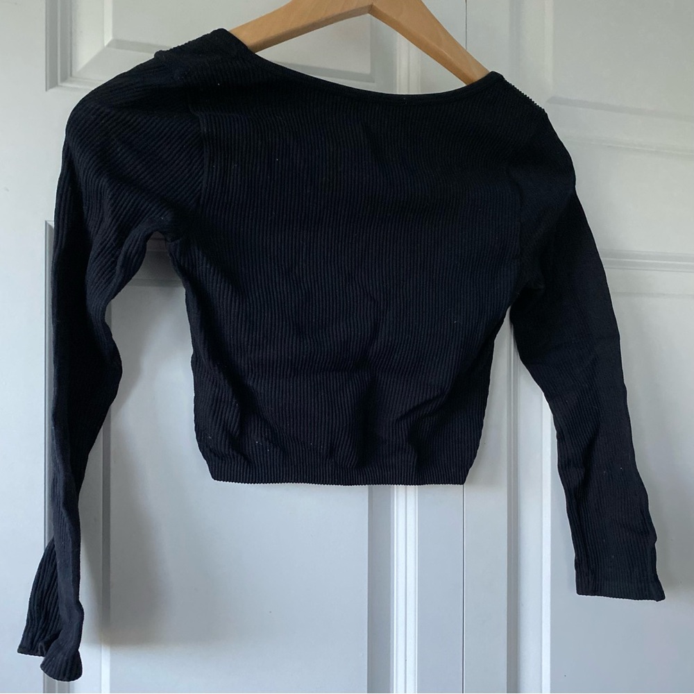 Zara Basic - Picture 2 of 3
